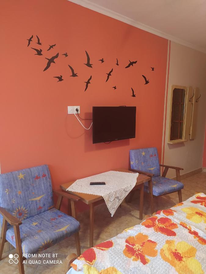 Apartmanház Gabriella Harkány Esterno foto