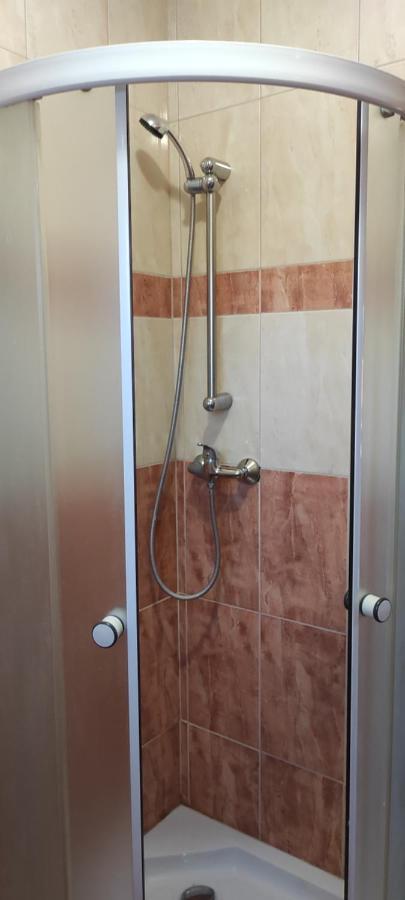Apartmanház Gabriella Harkány Esterno foto